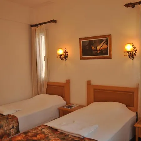 Ξενοδοχείο με διαμερίσματα Arzu Apart *